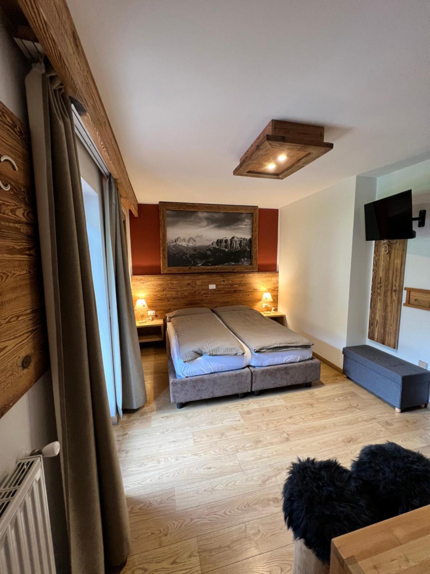 Garni Eden Bed And Breakfast Soraga Εξωτερικό φωτογραφία